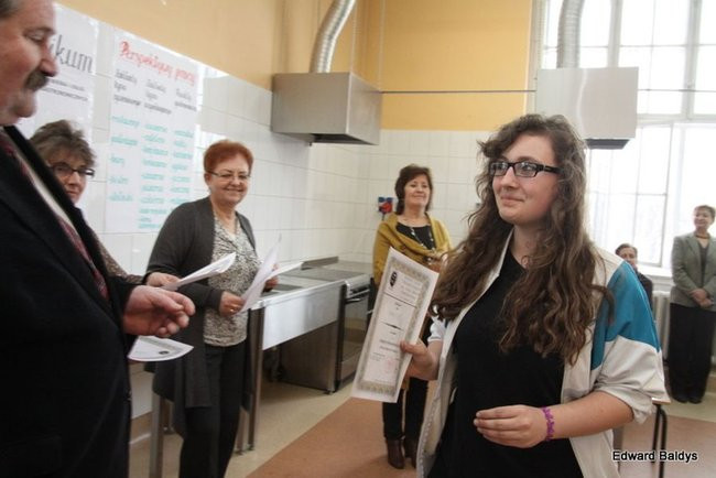 Dziś głosują gimnazjaliści (zdjęcia)