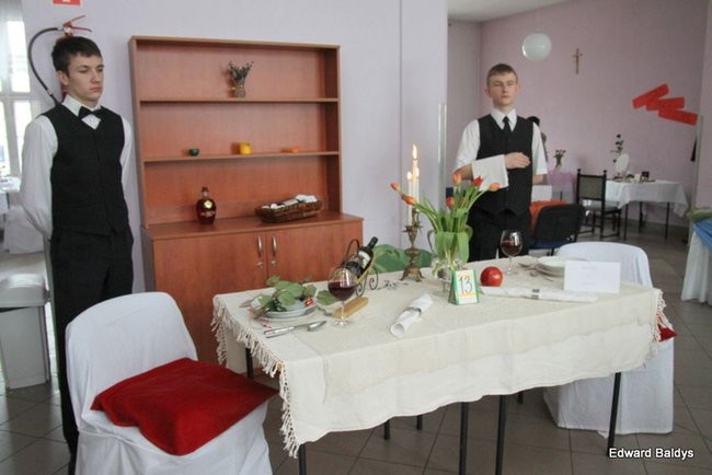 Dziś głosują gimnazjaliści (zdjęcia)