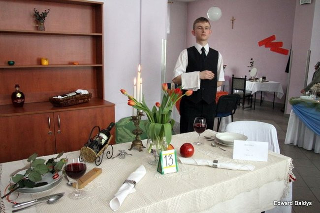 Dziś głosują gimnazjaliści (zdjęcia)