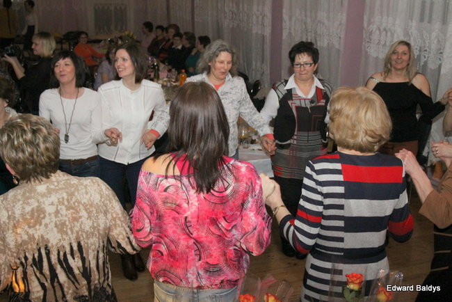 Babska biesiada w Wojnowicach (zdjęcia)