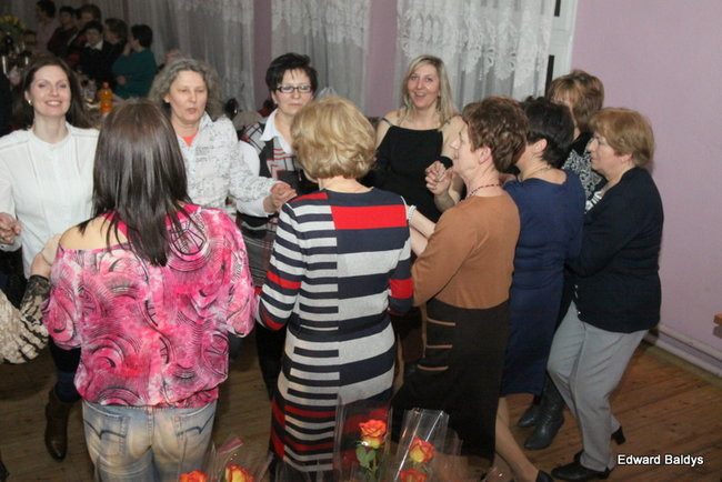 Babska biesiada w Wojnowicach (zdjęcia)