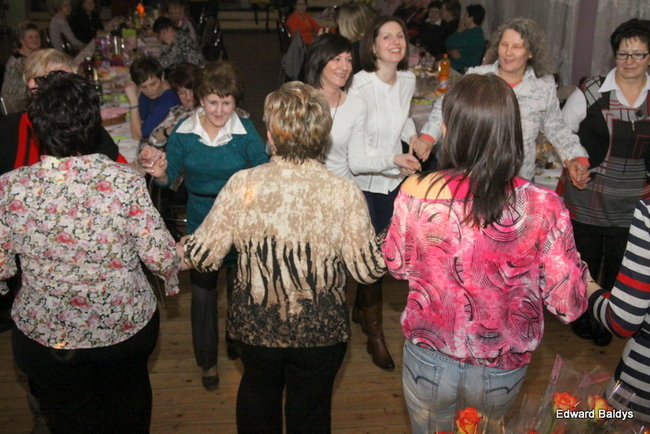 Babska biesiada w Wojnowicach (zdjęcia)