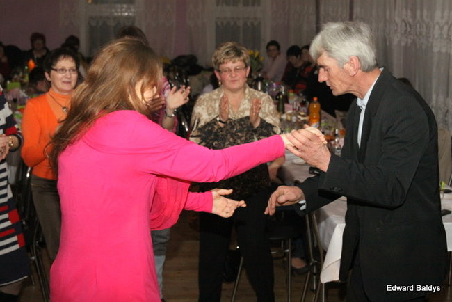 Babska biesiada w Wojnowicach (zdjęcia)