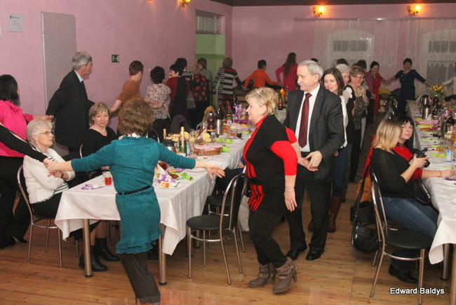Babska biesiada w Wojnowicach (zdjęcia)