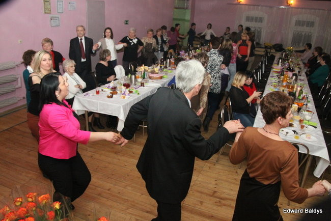 Babska biesiada w Wojnowicach (zdjęcia)