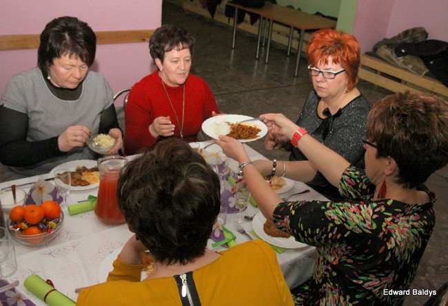 Babska biesiada w Wojnowicach (zdjęcia)