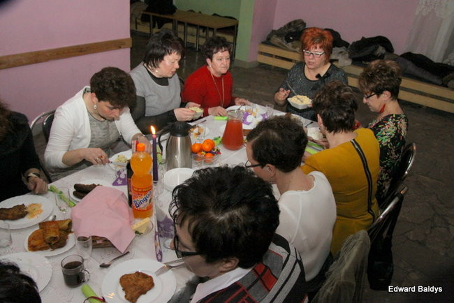 Babska biesiada w Wojnowicach (zdjęcia)
