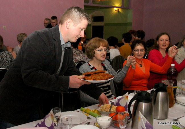 Babska biesiada w Wojnowicach (zdjęcia)