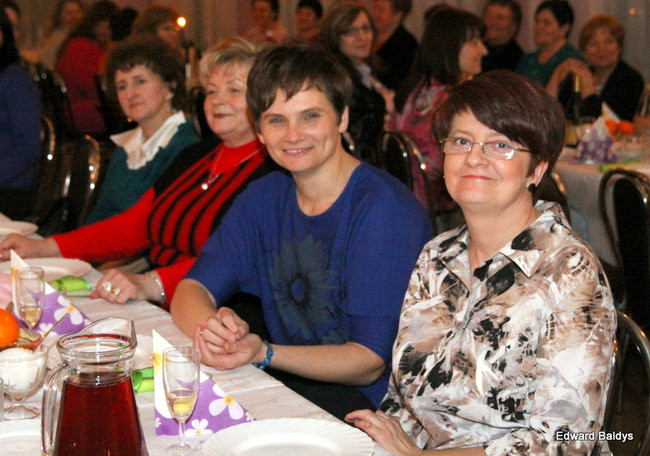 Babska biesiada w Wojnowicach (zdjęcia)