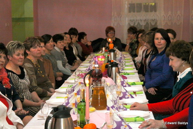 Babska biesiada w Wojnowicach (zdjęcia)