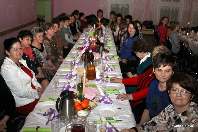 Babska biesiada w Wojnowicach (zdjęcia)
