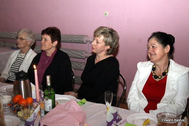 Babska biesiada w Wojnowicach (zdjęcia)