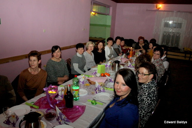 Babska biesiada w Wojnowicach (zdjęcia)