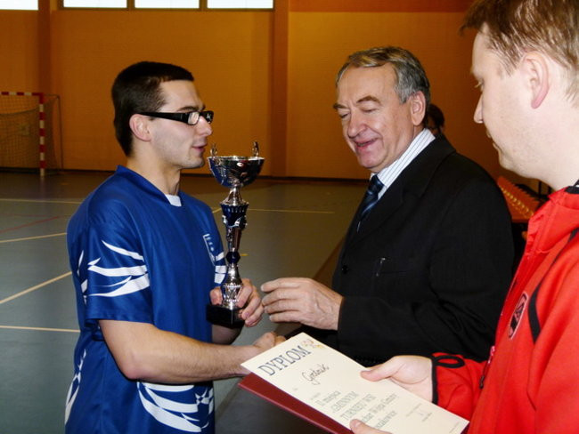 Roczek hali we Włoszakowicach (zdjęcia)