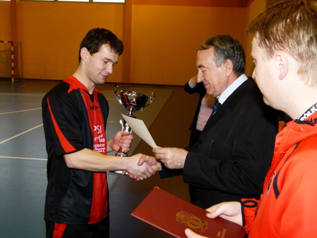 Roczek hali we Włoszakowicach (zdjęcia)