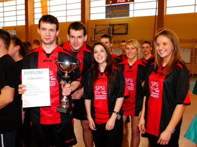 Roczek hali we Włoszakowicach (zdjęcia)