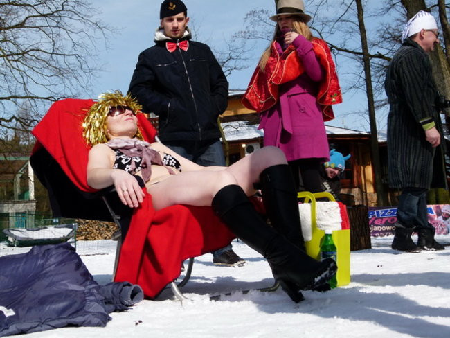 Uratowali Marzannę i zimę (zdjęcia)