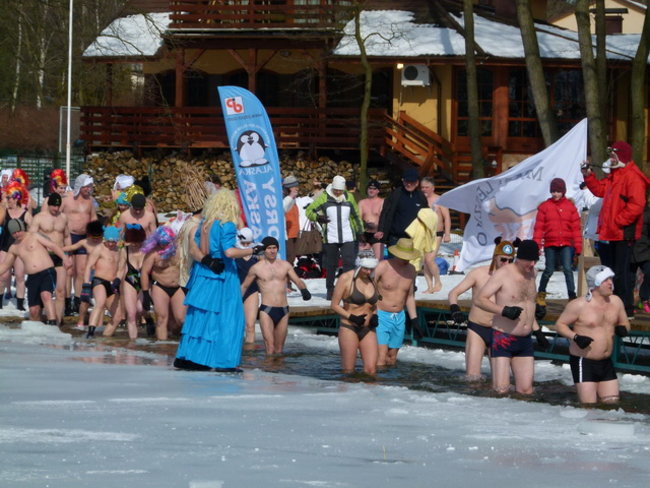 Uratowali Marzannę i zimę (zdjęcia)