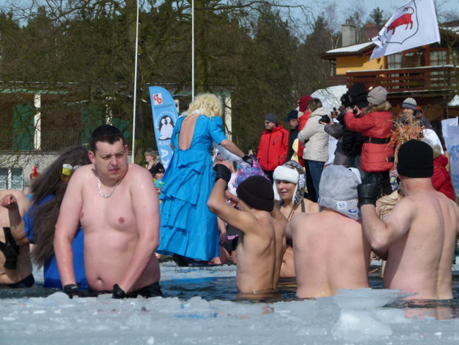 Uratowali Marzannę i zimę (zdjęcia)