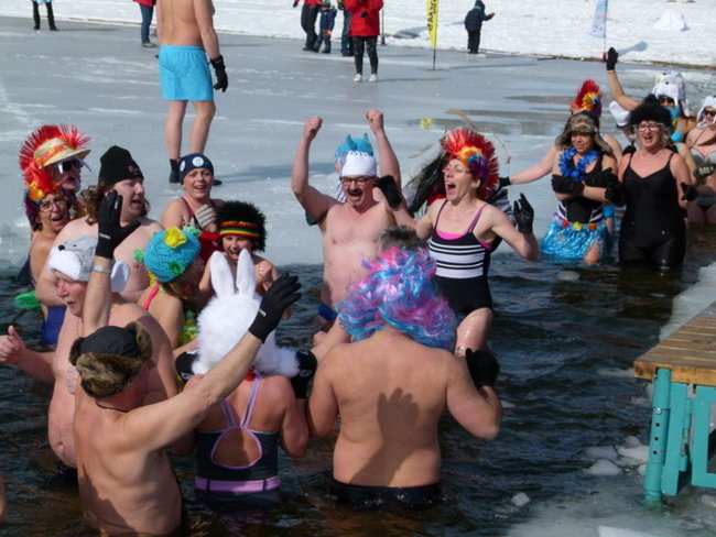 Uratowali Marzannę i zimę (zdjęcia)