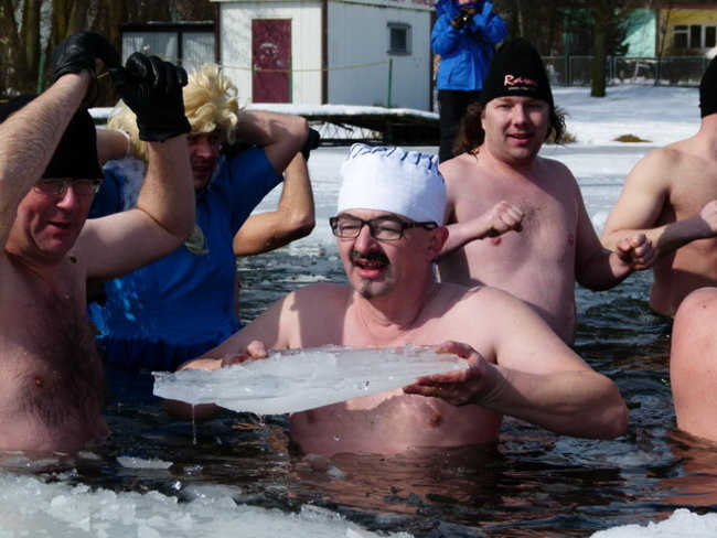 Uratowali Marzannę i zimę (zdjęcia)