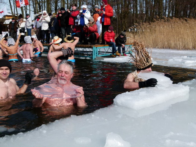 Uratowali Marzannę i zimę (zdjęcia)