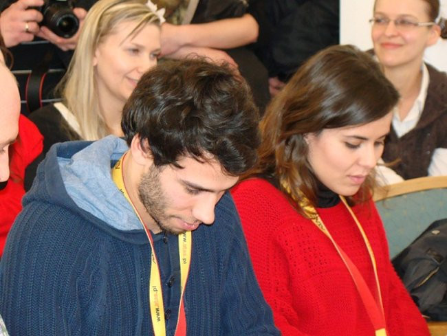 Języki obce znają bardzo dobrze (zdjęcia)