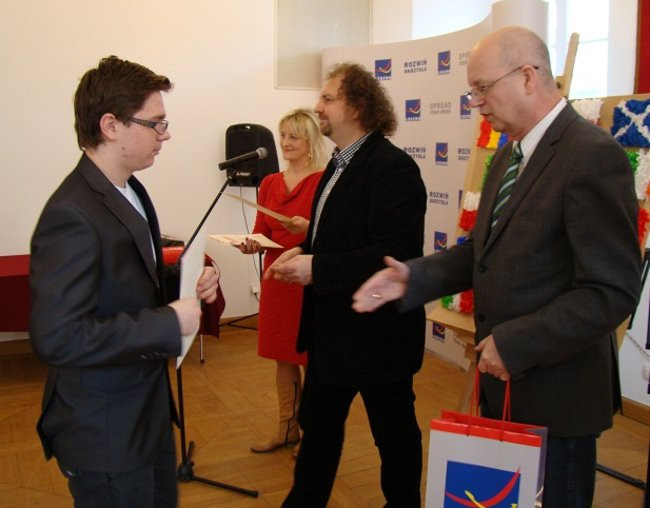 Języki obce znają bardzo dobrze (zdjęcia)