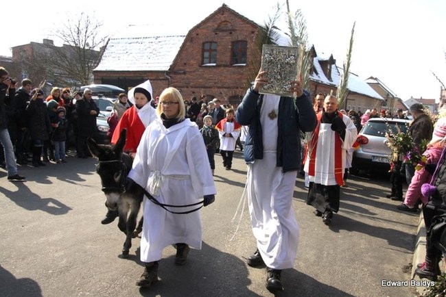 Wjazd Jezusa do Rydzyny (zdjęcia)