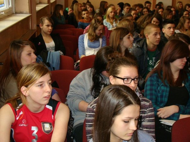 Gimnazjaliści w III LO (zdjęcia)