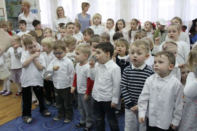 Biały Dzień w przedszkolu (zdjęcia)