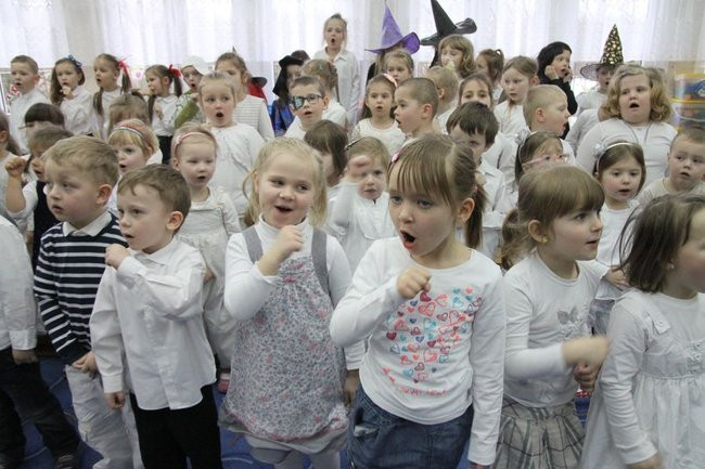 Biały Dzień w przedszkolu (zdjęcia)