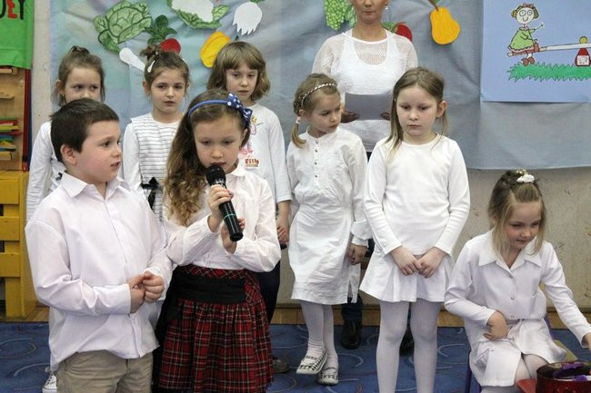 Biały Dzień w przedszkolu (zdjęcia)