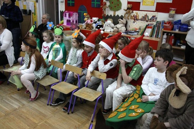 Biały Dzień w przedszkolu (zdjęcia)