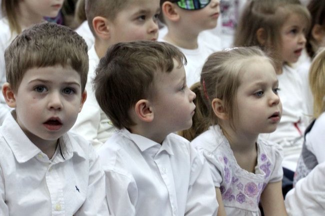 Biały Dzień w przedszkolu (zdjęcia)