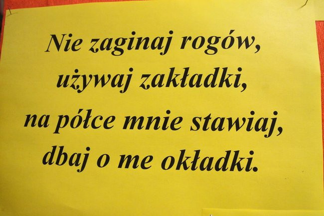 Pasowanie na czytelnika w ?dziesiątce? (zdjęcia)