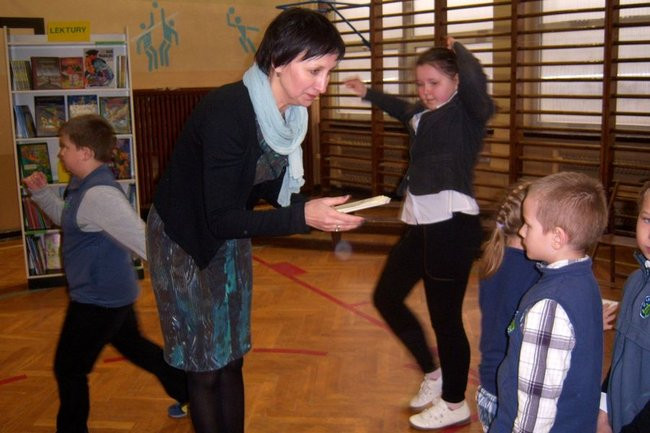 Pasowanie na czytelnika w ?dziesiątce? (zdjęcia)