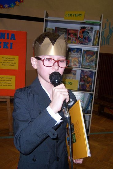 Pasowanie na czytelnika w ?dziesiątce? (zdjęcia)