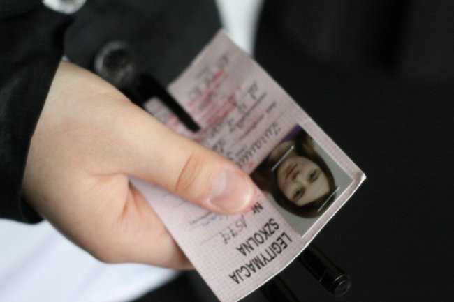 Gimnazjaliści mają ciężkie dni (zdjęcia)