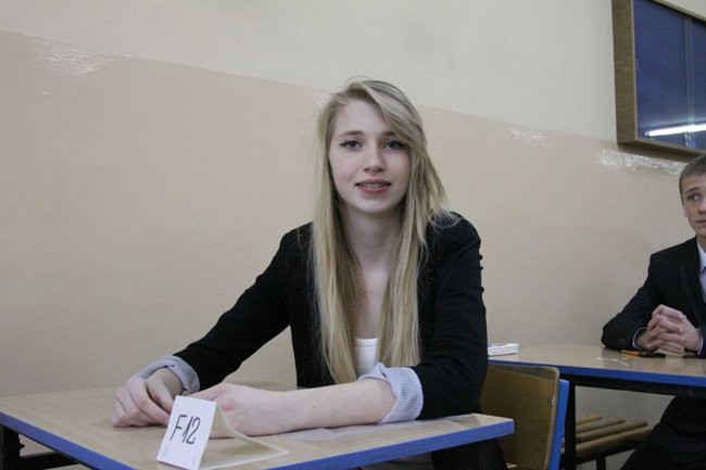 Gimnazjaliści mają ciężkie dni (zdjęcia)