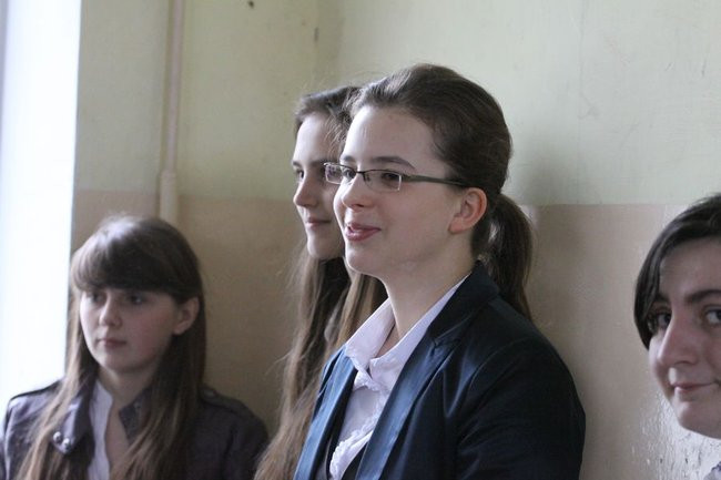 Gimnazjaliści mają ciężkie dni (zdjęcia)