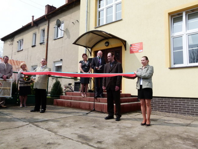 Wstęga w domu dla niepełnosprawnych (zdjęcia)