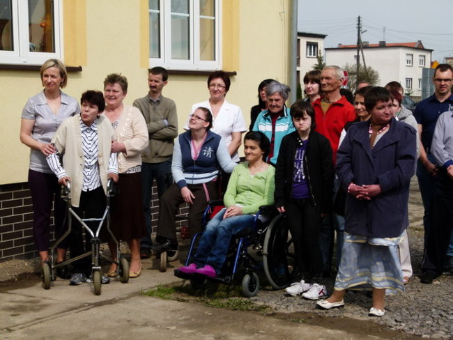 Wstęga w domu dla niepełnosprawnych (zdjęcia)