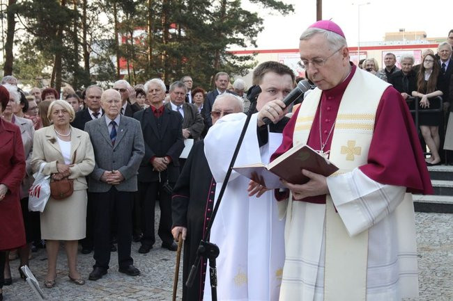 Odsłonięto Pomnik Matki Sybiraczki (zdjęcia)
