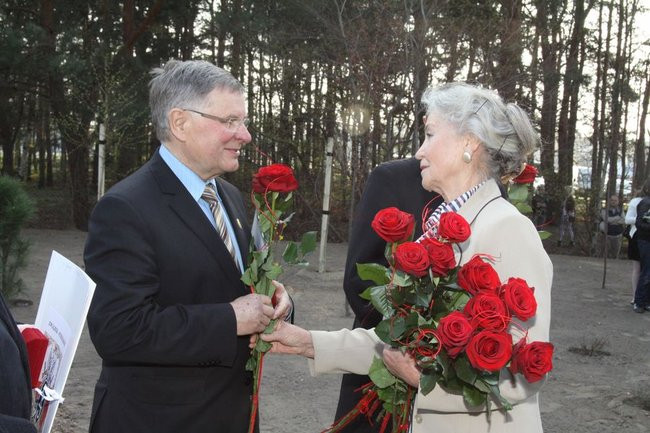 Odsłonięto Pomnik Matki Sybiraczki (zdjęcia)