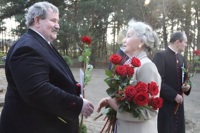 Odsłonięto Pomnik Matki Sybiraczki (zdjęcia)