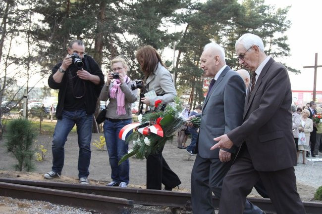 Odsłonięto Pomnik Matki Sybiraczki (zdjęcia)