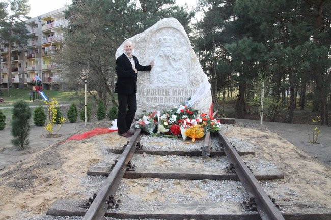 Odsłonięto Pomnik Matki Sybiraczki (zdjęcia)