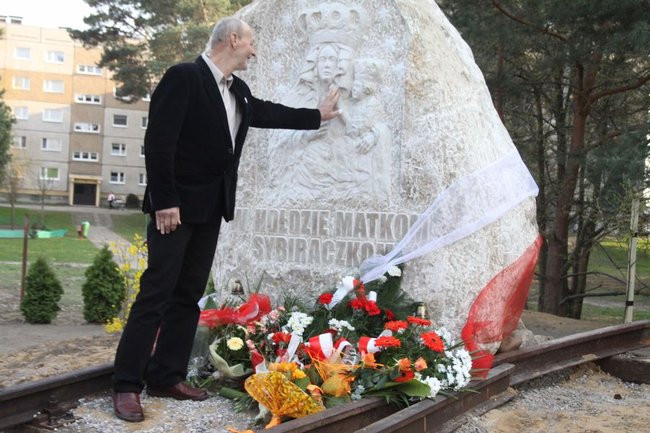 Odsłonięto Pomnik Matki Sybiraczki (zdjęcia)