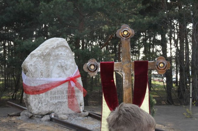 Odsłonięto Pomnik Matki Sybiraczki (zdjęcia)